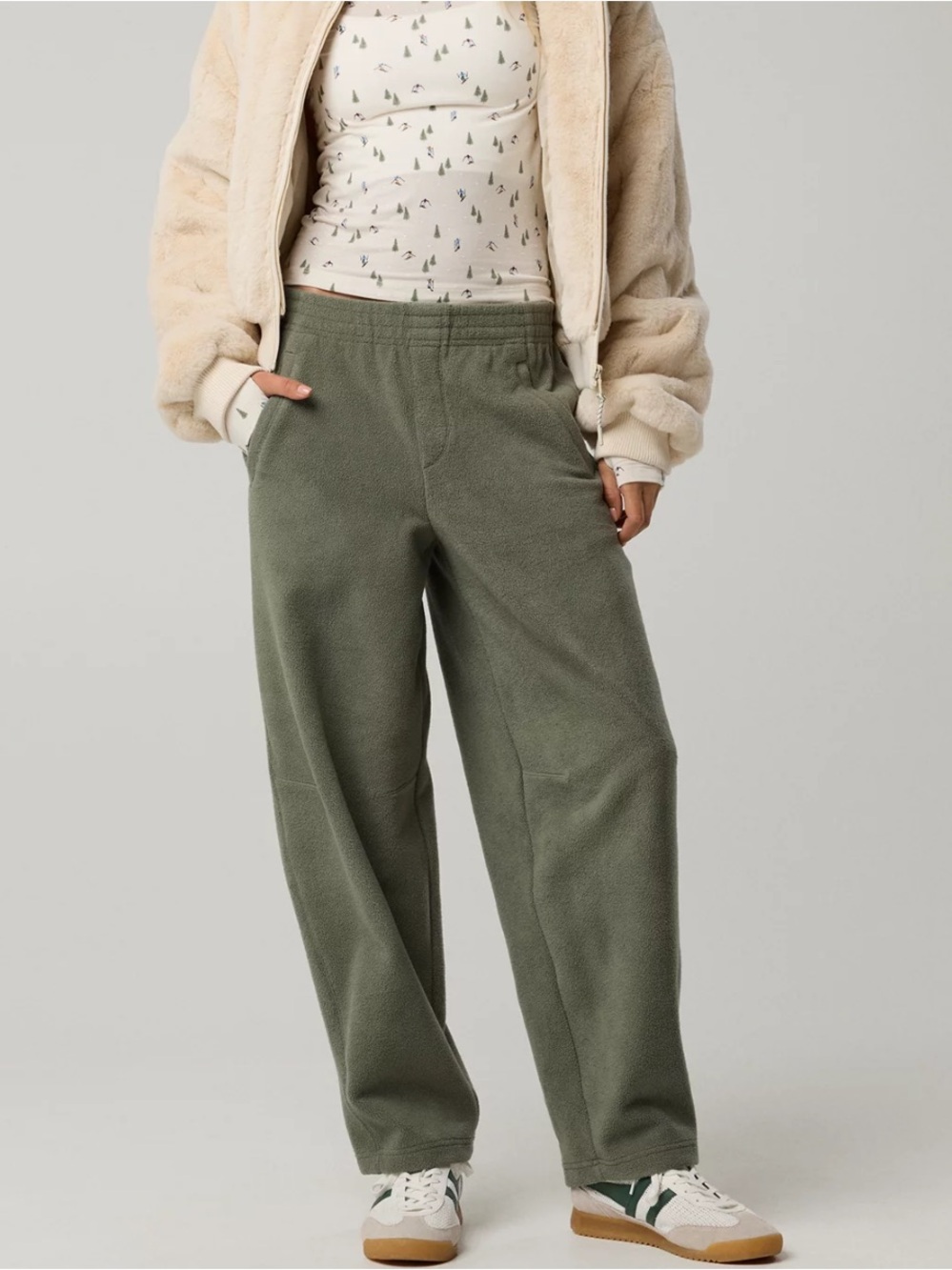 OFFLINE by AERIE Green Polar Fleece Barrel Wide Leg Lounge Jogger Pajama Pants